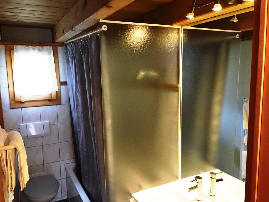 Alpen Chalet 칸더슈텍 객실 사진