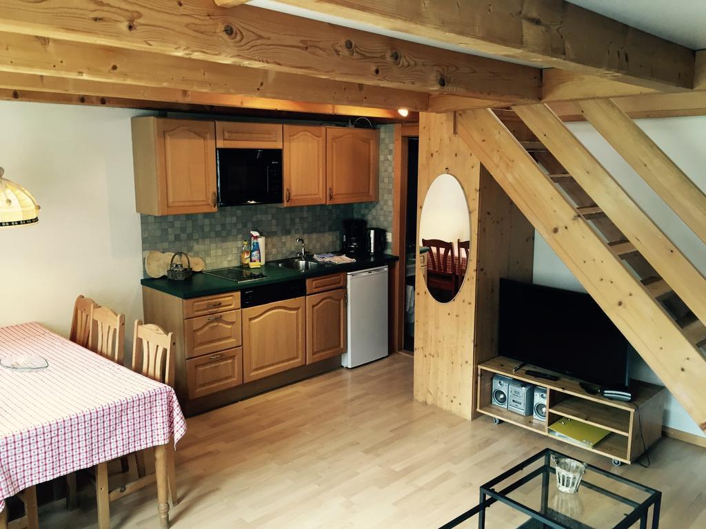 Alpen Chalet 칸더슈텍 객실 사진